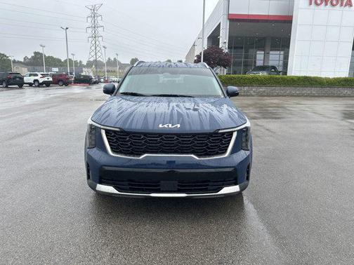 Midnight Lake Blue 2025 Kia Sorento S