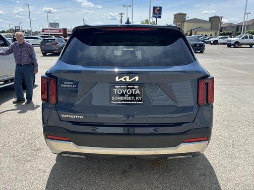 Midnight Lake Blue 2025 Kia Sorento S