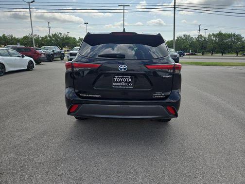 2023 Toyota Highlander Hybrid Limited