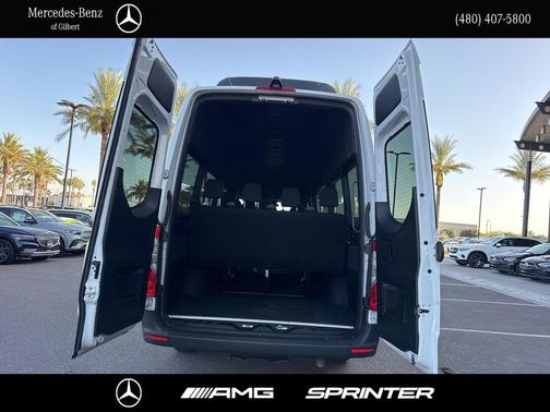 2025 Mercedes-Benz Sprinter 2500 High Roof