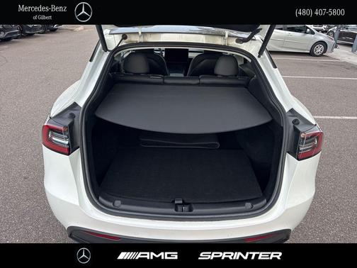 2022 Tesla Model Y Long Range Dual Motor All-Wheel Drive