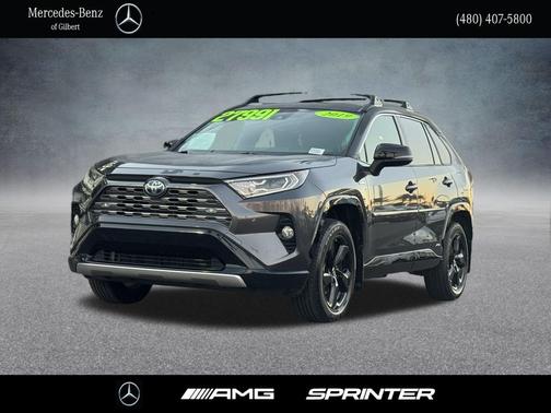 2019 Toyota RAV4 Hybrid SE