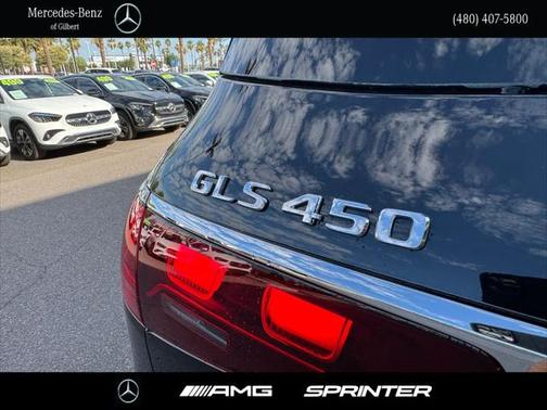 2025 Mercedes-Benz GLS 450 4MATIC