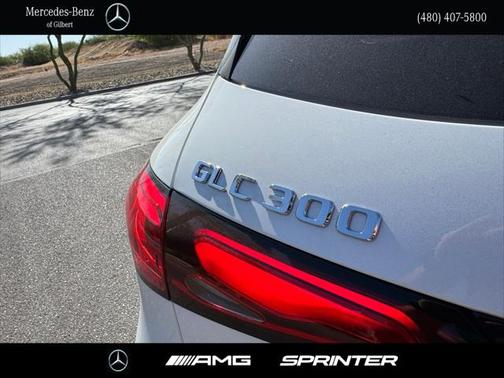 2025 Mercedes-Benz GLC 300 Base