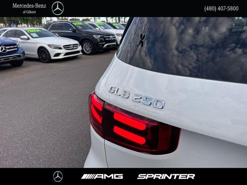 2025 Mercedes-Benz GLB 250 Base