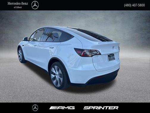2022 Tesla Model Y Long Range Dual Motor All-Wheel Drive
