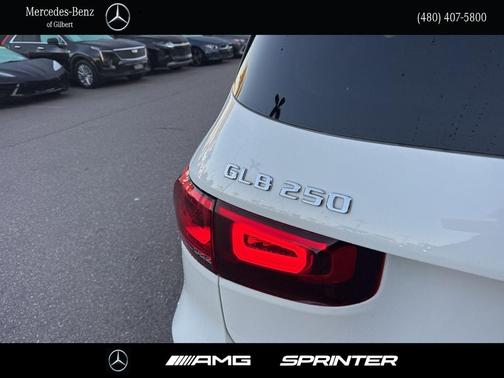 2022 Mercedes-Benz GLB 250 Base