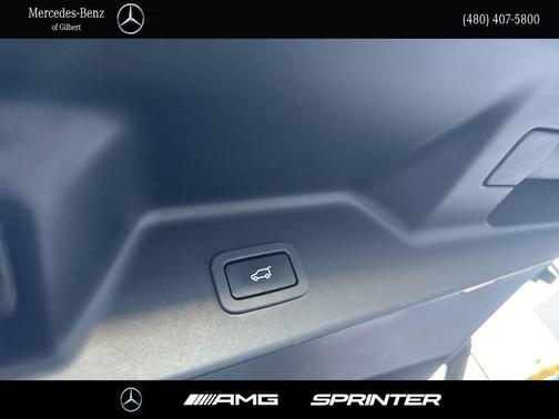 2020 Land Rover Range Rover Base