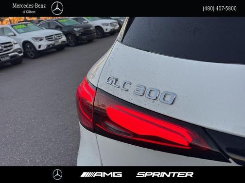 2025 Mercedes-Benz GLC 300 Base