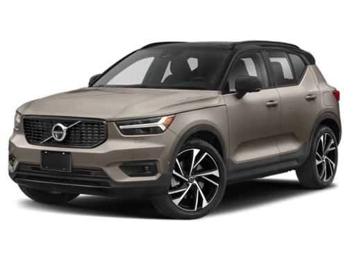 Pebble Grey Metallic 2022 Volvo XC40 T5 R-Design