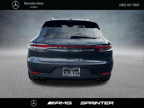 2021 Porsche Macan Base