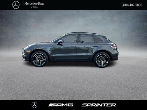 2021 Porsche Macan Base