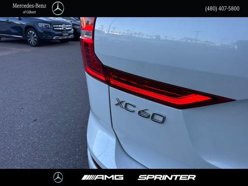 2023 Volvo XC60 B5 Plus Bright Theme