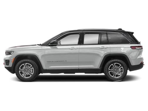 2022 Jeep Grand Cherokee Trailhawk
