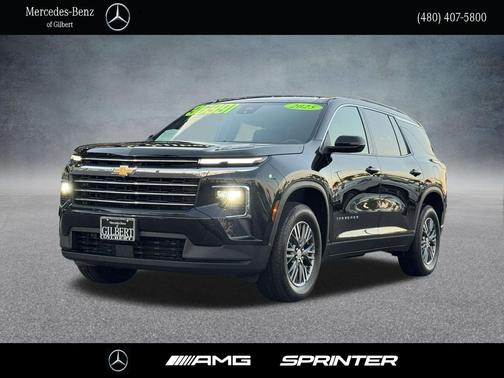 2025 Chevrolet Traverse LT