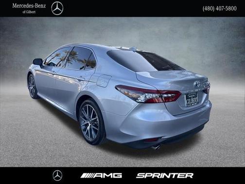 2024 Toyota Camry Hybrid XLE