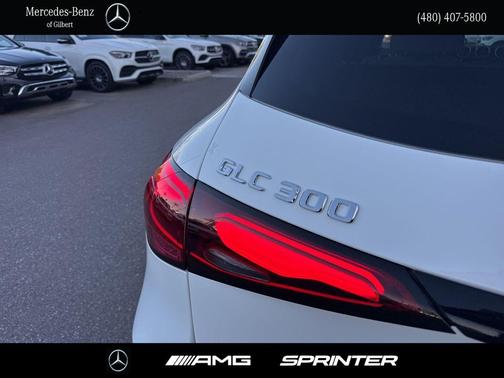 2025 Mercedes-Benz GLC 300 Base