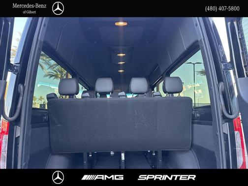 Obsidian Black Metallic 2022 Mercedes-Benz Sprinter 2500 Standard Roof