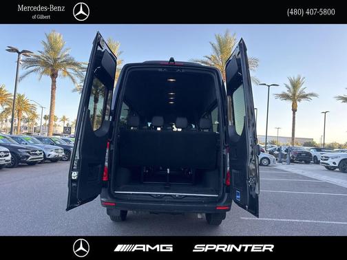 Obsidian Black Metallic 2022 Mercedes-Benz Sprinter 2500 Standard Roof