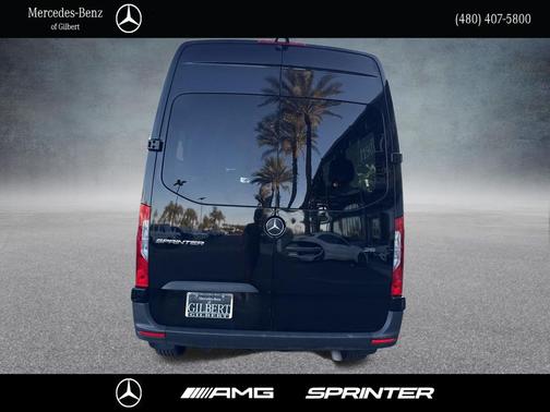 Obsidian Black Metallic 2022 Mercedes-Benz Sprinter 2500 Standard Roof