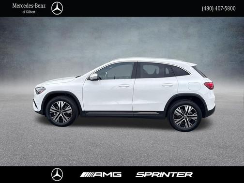 Polar White 2026 Mercedes-Benz GLA 250 4MATIC
