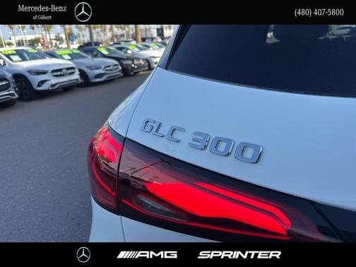 2025 Mercedes-Benz GLC 300 Base