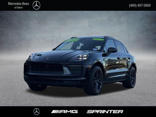 2023 Porsche Macan T