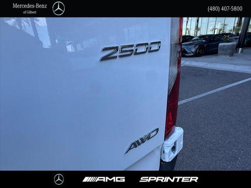 2025 Mercedes-Benz Sprinter 2500 Standard Roof