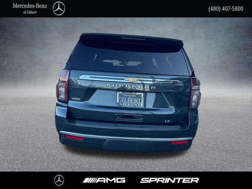 2022 Chevrolet Suburban LT