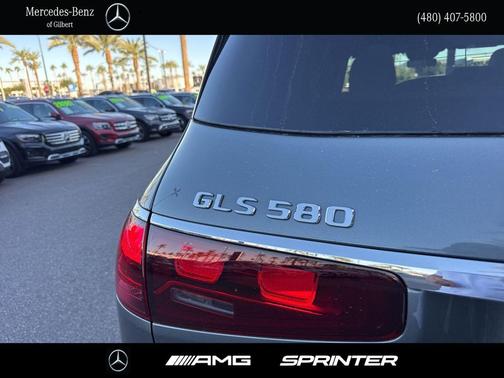 2026 Mercedes-Benz GLS 580 4MATIC