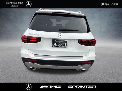 Polar White 2026 Mercedes-Benz GLB 250 Base