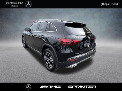 Night Black 2026 Mercedes-Benz GLA 250 4MATIC