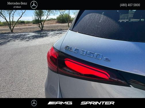 2025 Mercedes-Benz GLC 350e Base