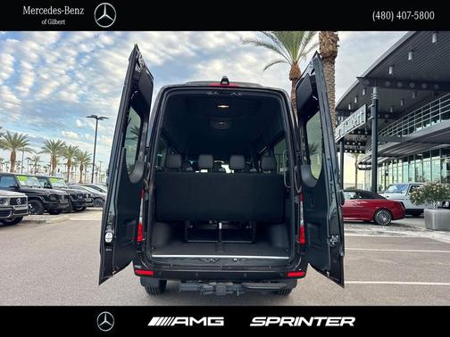 2025 Mercedes-Benz Sprinter 2500 Standard Roof