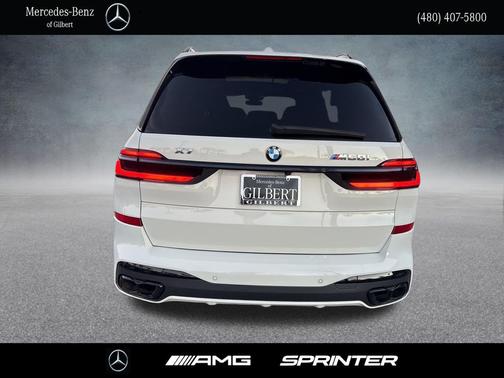 2024 BMW X7 M60i