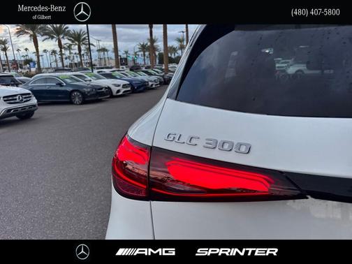 2026 Mercedes-Benz GLC 300 Base