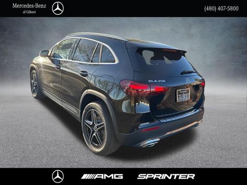 Night Black 2026 Mercedes-Benz GLA 250 4MATIC