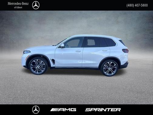 Mineral White Metallic 2026 BMW X5 sDrive40i