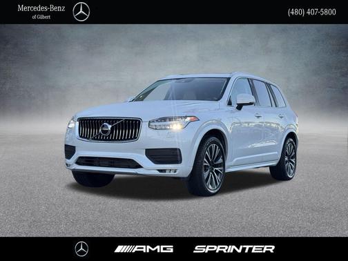 2022 Volvo XC90 T5 Momentum