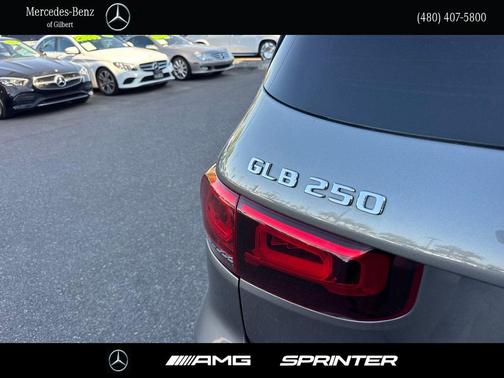 Mountain Gray Metallic 2022 Mercedes-Benz GLB 250 4MATIC