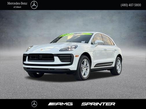 2023 Porsche Macan Base