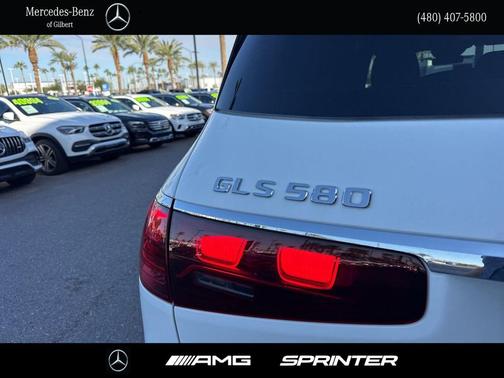 2026 Mercedes-Benz GLS 580 4MATIC
