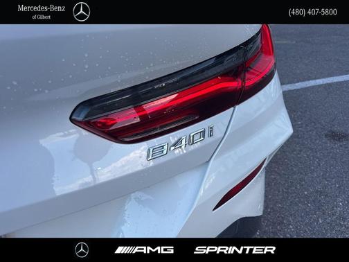 2022 BMW 840 i
