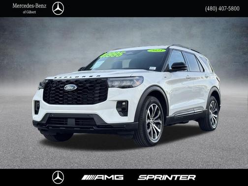 White Metallic 2025 Ford Explorer ST-Line