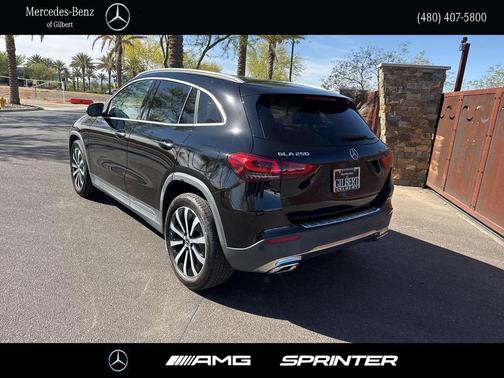 Night Black 2022 Mercedes-Benz GLA 250 4MATIC