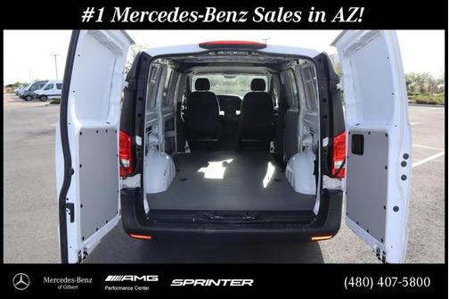 2016 Mercedes-Benz Metris Base