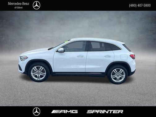 Digital White Metallic 2021 Mercedes-Benz GLA 250 Base 4MATIC