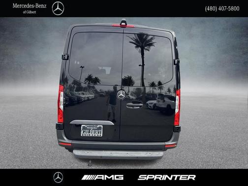 Obsidian Black Metallic 2022 Mercedes-Benz Sprinter 2500 Standard Roof