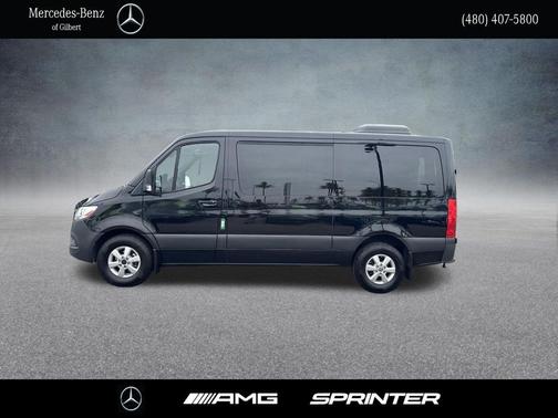 Obsidian Black Metallic 2022 Mercedes-Benz Sprinter 2500 Standard Roof