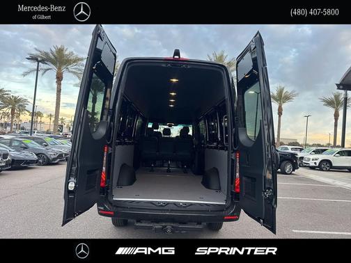2026 Mercedes-Benz Sprinter 2500 Cargo 170 WB